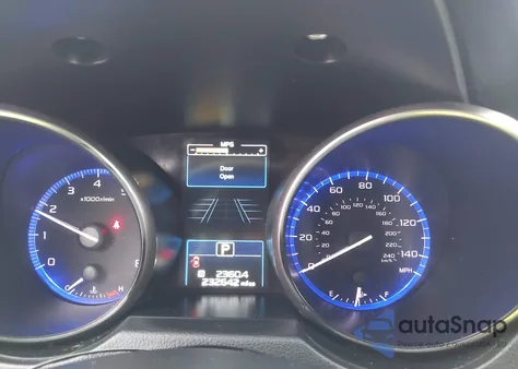 2017 Subaru Outback 2.5I Premium z USA, uszkodzony, nr VIN 4S4BSAHC9H3354242